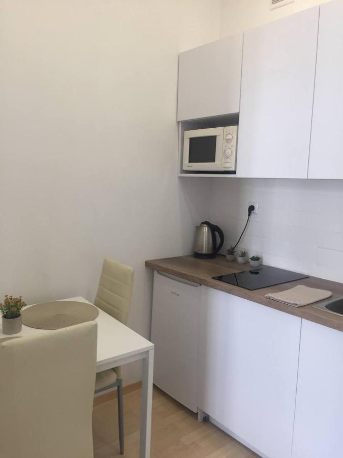Apartaments Simsim ลวีฟ ภายนอก รูปภาพ